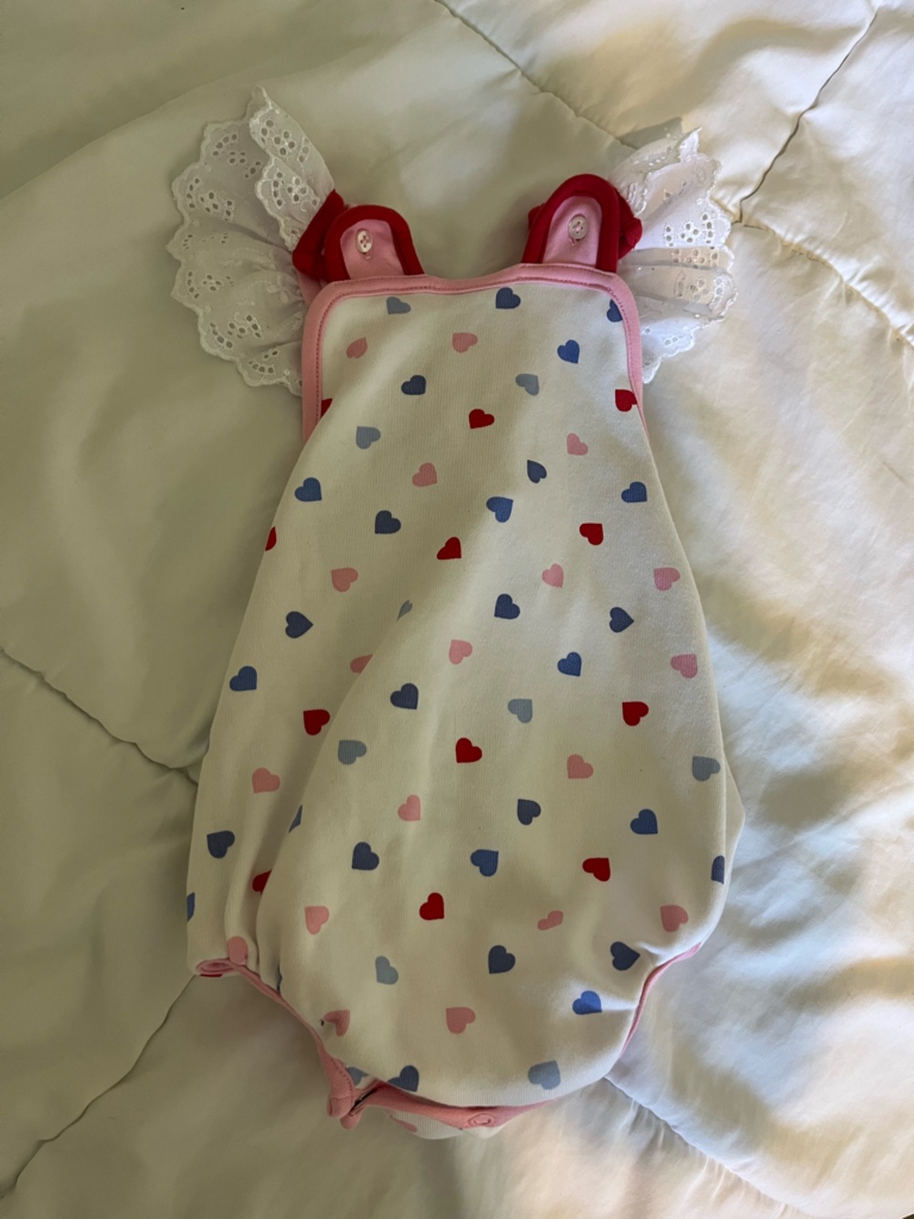 White Heart Print bubble with eyelet Trim